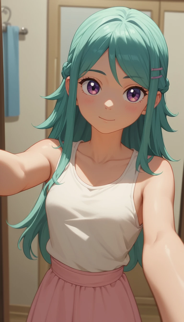 Chica de anime tomándose una selfie en el espejo del baño con pijama casual